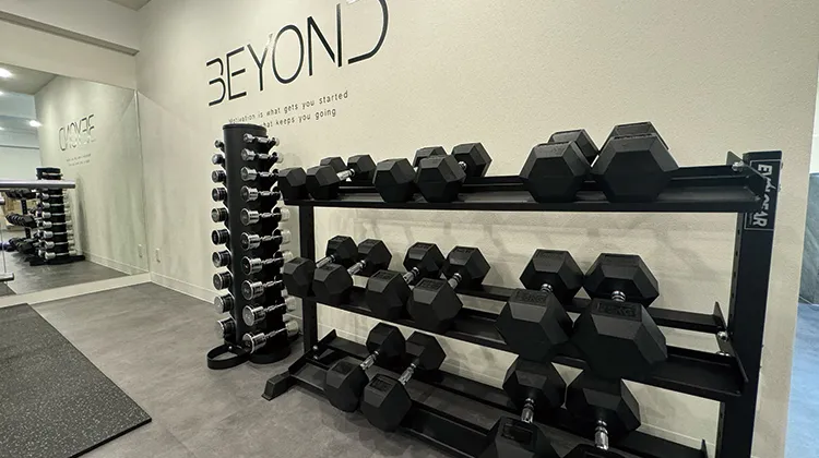 BEYOND金山店　内観画像